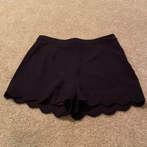 Scallop Shorts